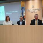 Charla de actualización de disposiciones y normativas en Educación y Seguridad Vial