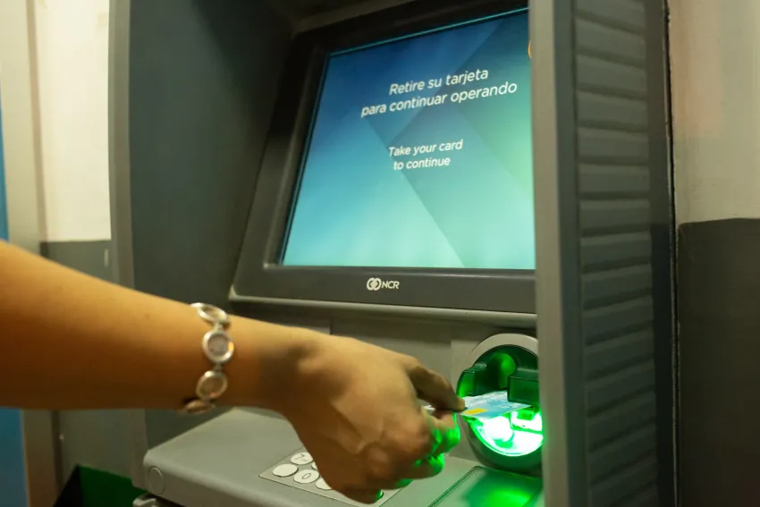 Corrientes, con el mejor salario docente del NEA en un escenario de caída de recursos