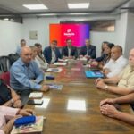 Ningún maestro de grado con 25 horas semanales sin antigüedad va a ganar menos de $1.300.000″