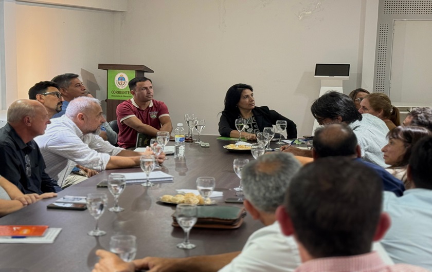 La ministra Ana Miño se reunió con referentes de EFA del interior