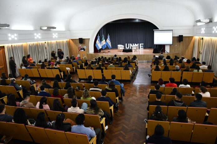 Inicia la “XXXI Reunión de Comunicaciones Científicas y Tecnológicas de la UNNE”