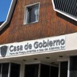 AMET Tierra del Fuego pidió al gobernador “pago urgente” y rechazó “descuentos a quienes reclaman”