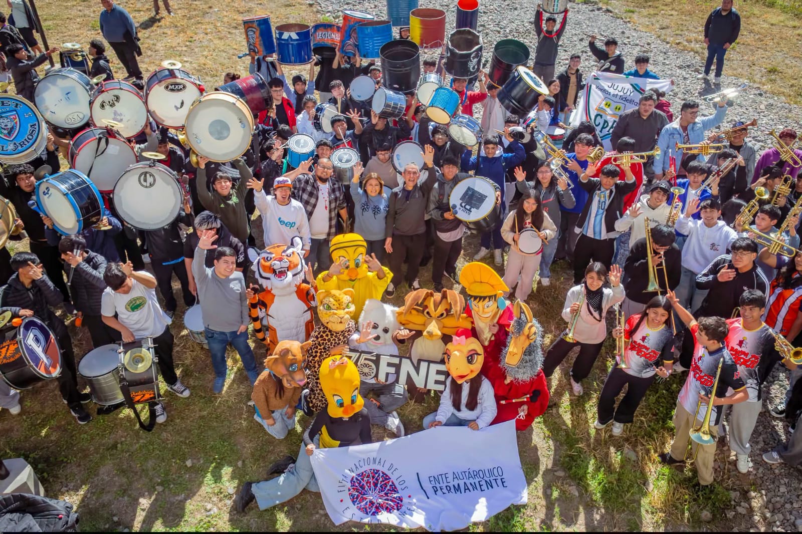 𝗧alento juvenil de cara a la fiesta nacional de los estudiantes