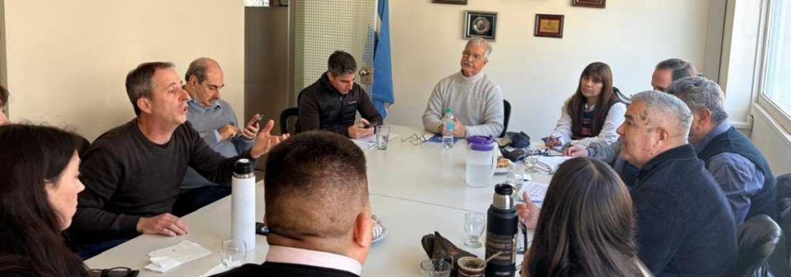 Deliberó la conducción nacional de AMET: unánime ratificación del plan de lucha