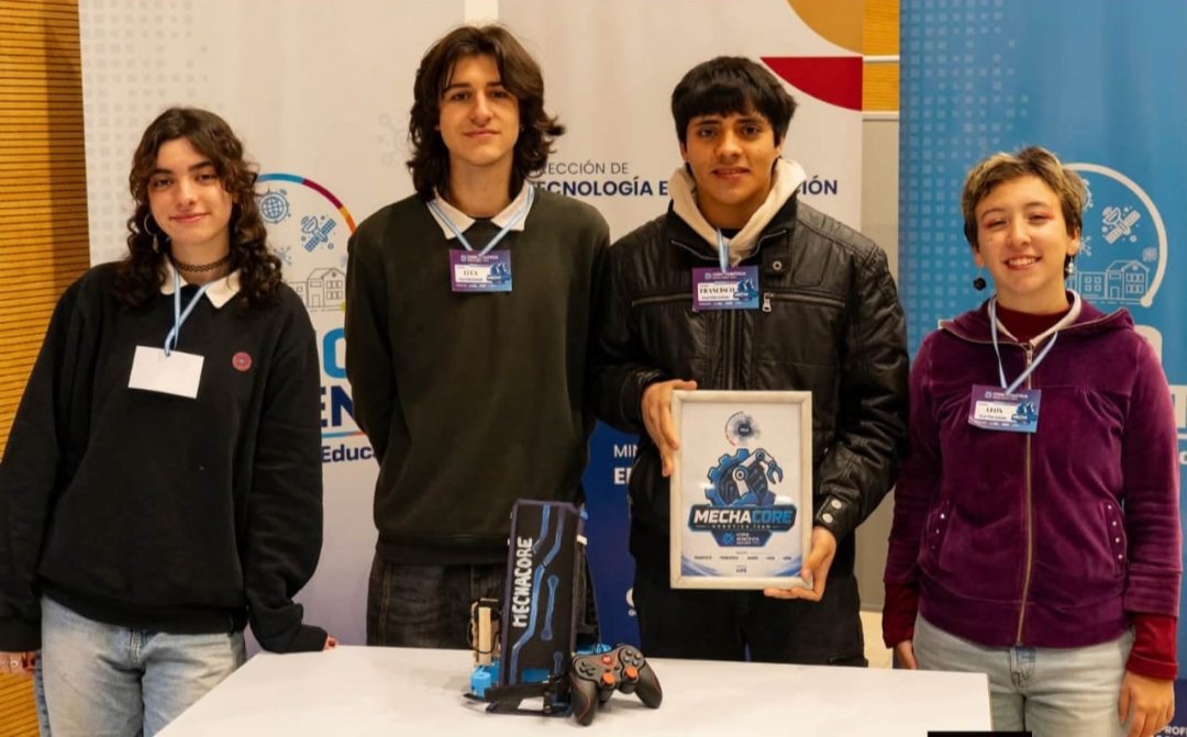 Córdoba ya tiene a sus representantes para la final de la Copa Robótica Educabot 2026