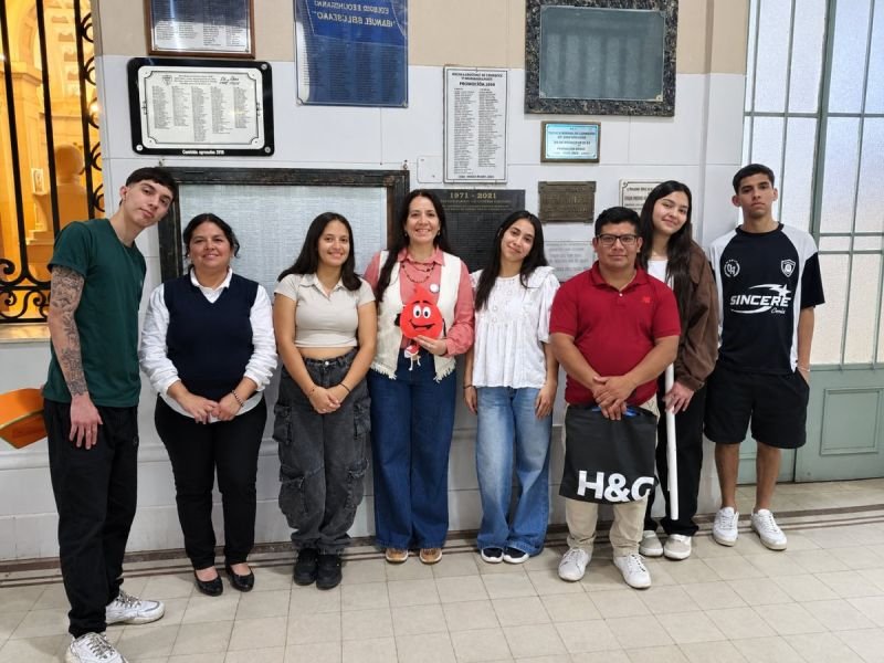 Proyecto “Sangre Porá” en el Instituto de Formación y Capacitación Docente Nº 1