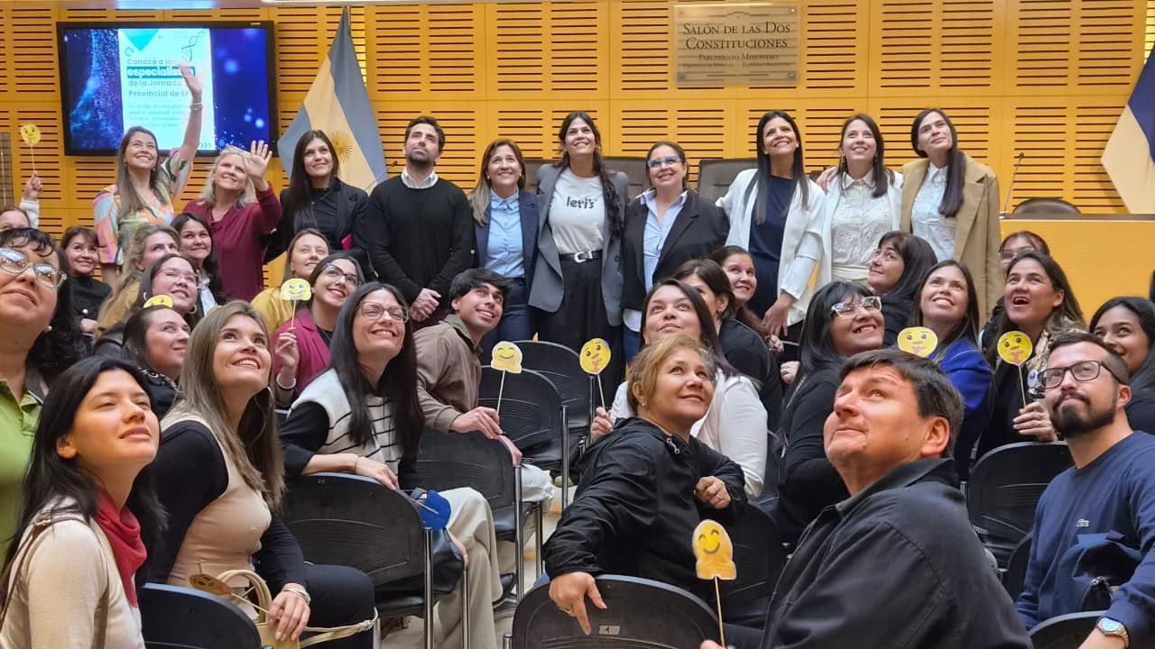Salud y educación se fusionan para fortalecer el acompañamiento de estudiantes con Enfermedades Poco Frecuentes